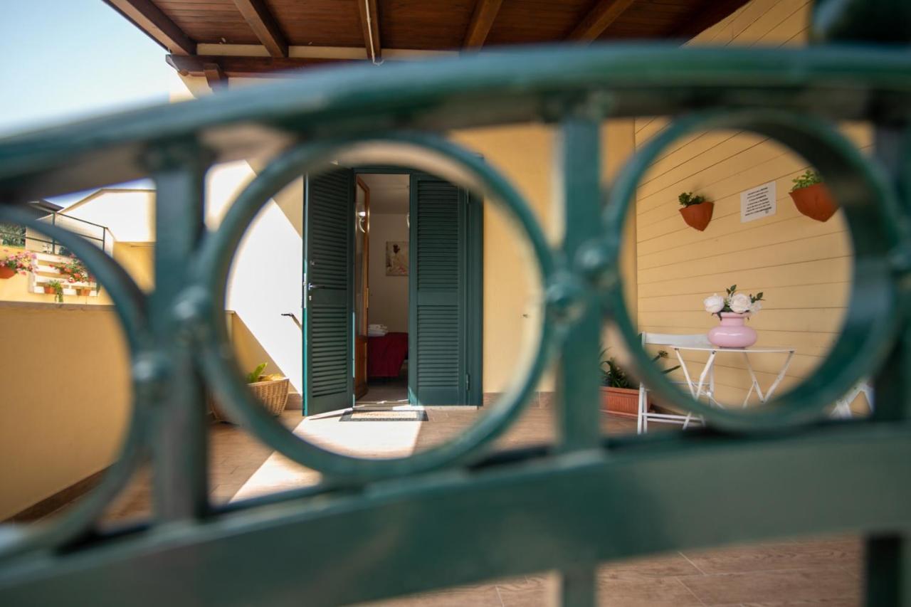 Royal Rooms Terracina Exterior foto