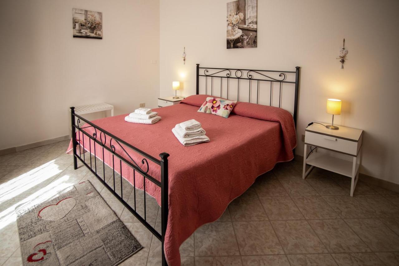Royal Rooms Terracina Exterior foto